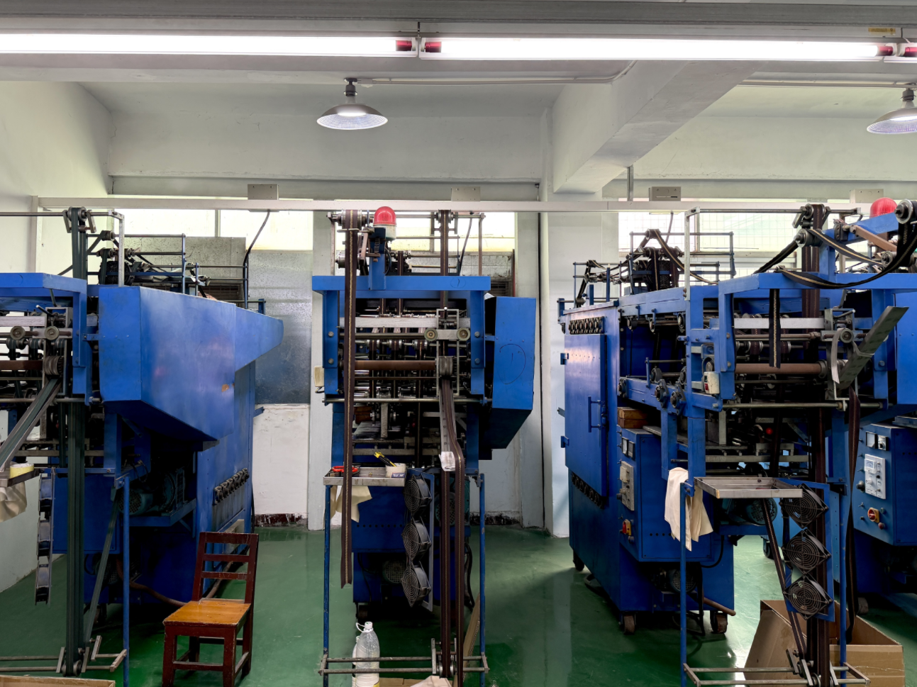 Dongguan Qixing Zipper Hardware Products Co., Ltd