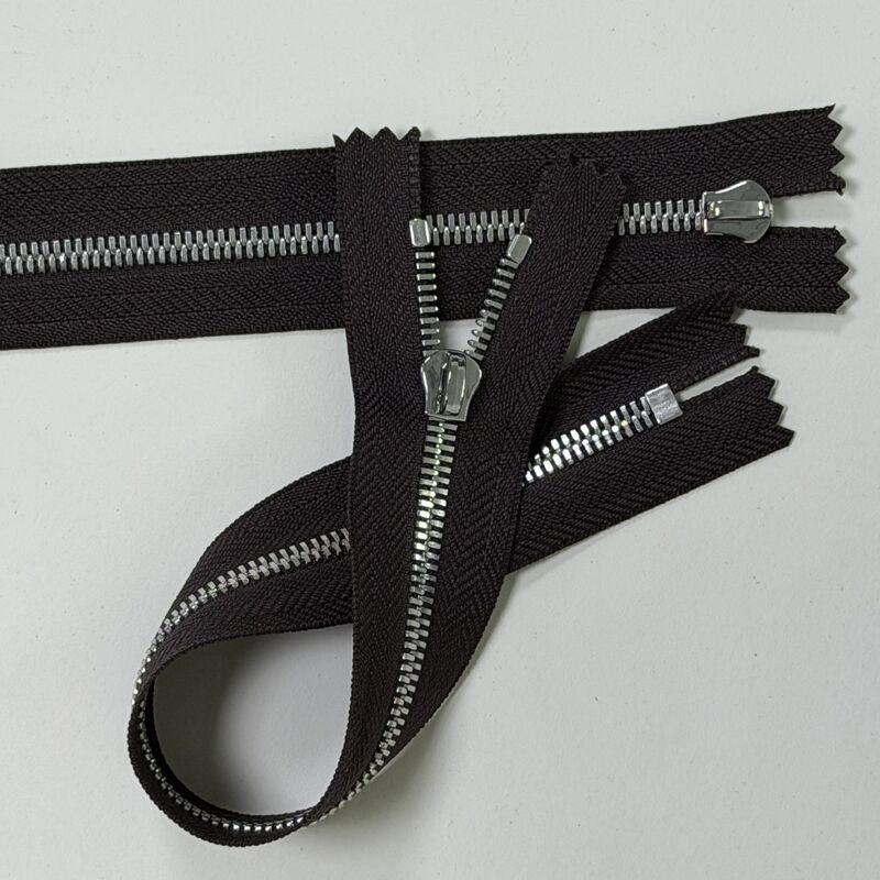 Sophisticated And Refined #5 Double Pointed Teeth Metal Zipper Resistant To Oxidation And Discoloration
